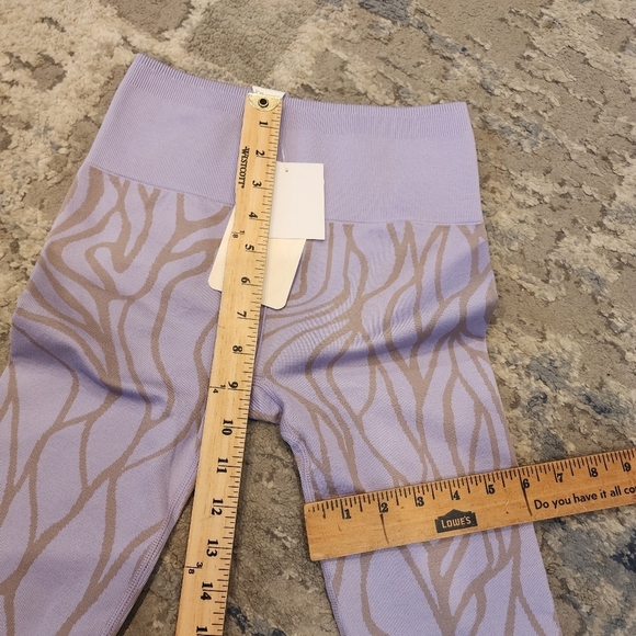 NWT Fabletics Purple Seamless Top and High Waist Leggings Size XS/S - Picture 9 of 16